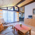 Ferienwohnpark Satteldachhaus Typ 9 Sd 57 Nyaraló Immenstaad am Bodensee