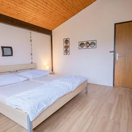 Ferienwohnpark Satteldachhaus Typ 9 Sd 57 Holiday home Immenstaad am Bodensee